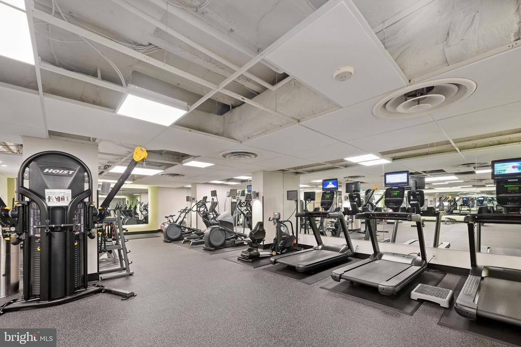 2801 NEW MEXICO AVENUE NW Unit: 1423