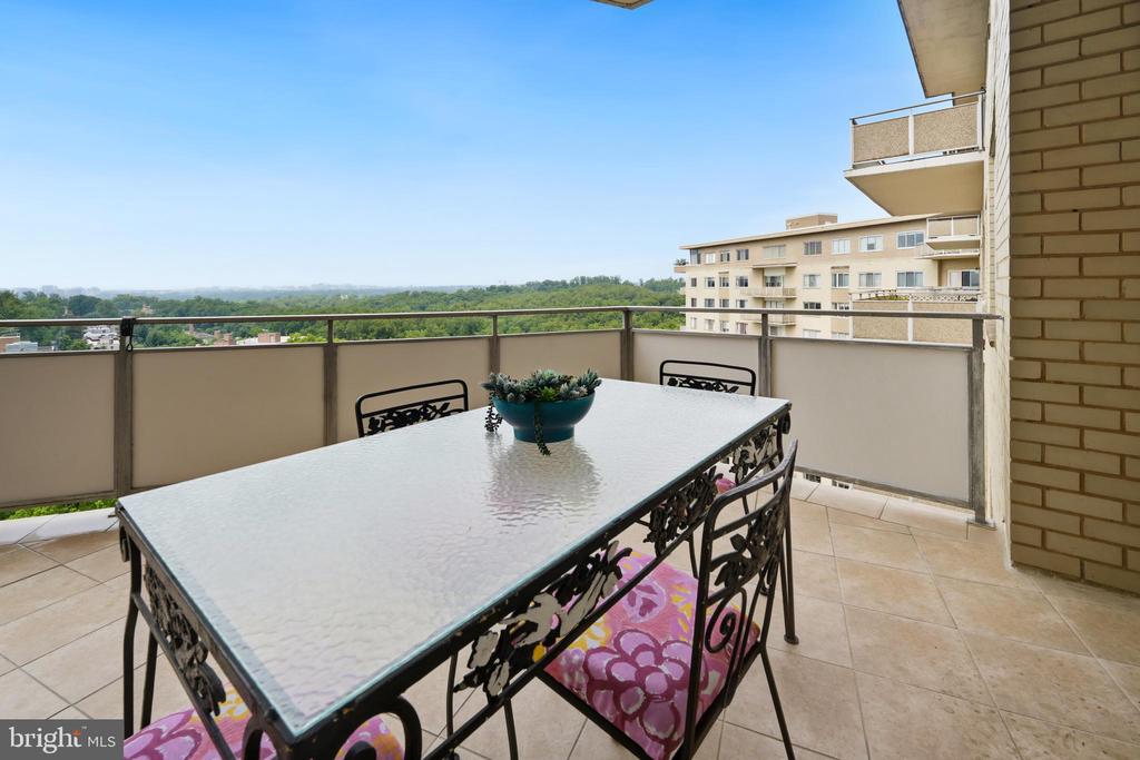 2801 NEW MEXICO AVENUE NW Unit: 1423