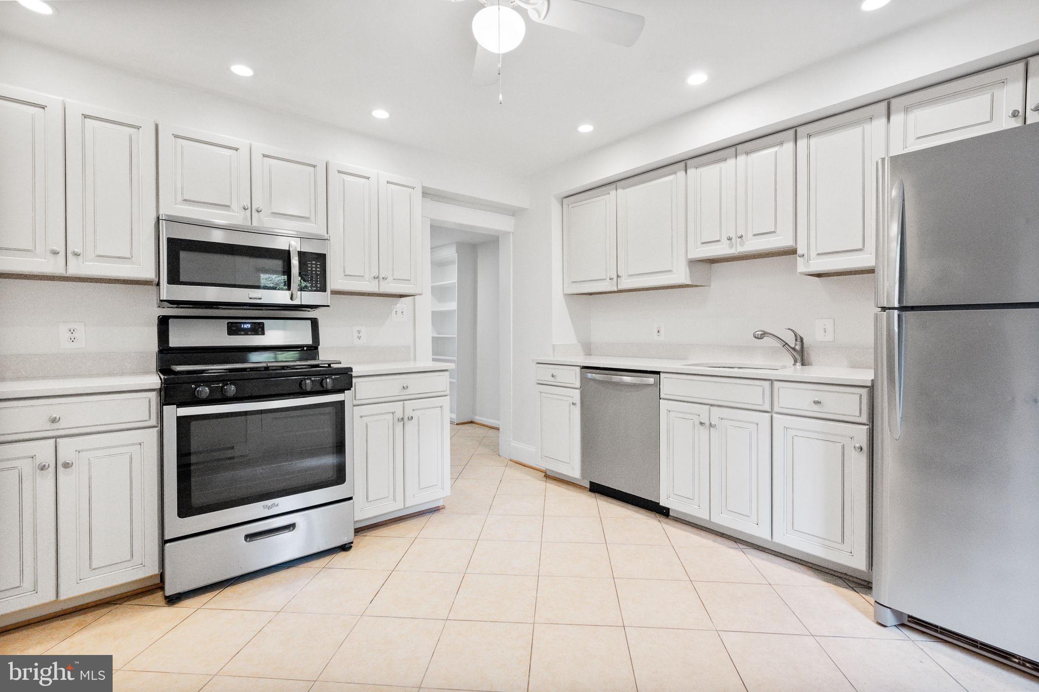 1530 34TH STREET NW