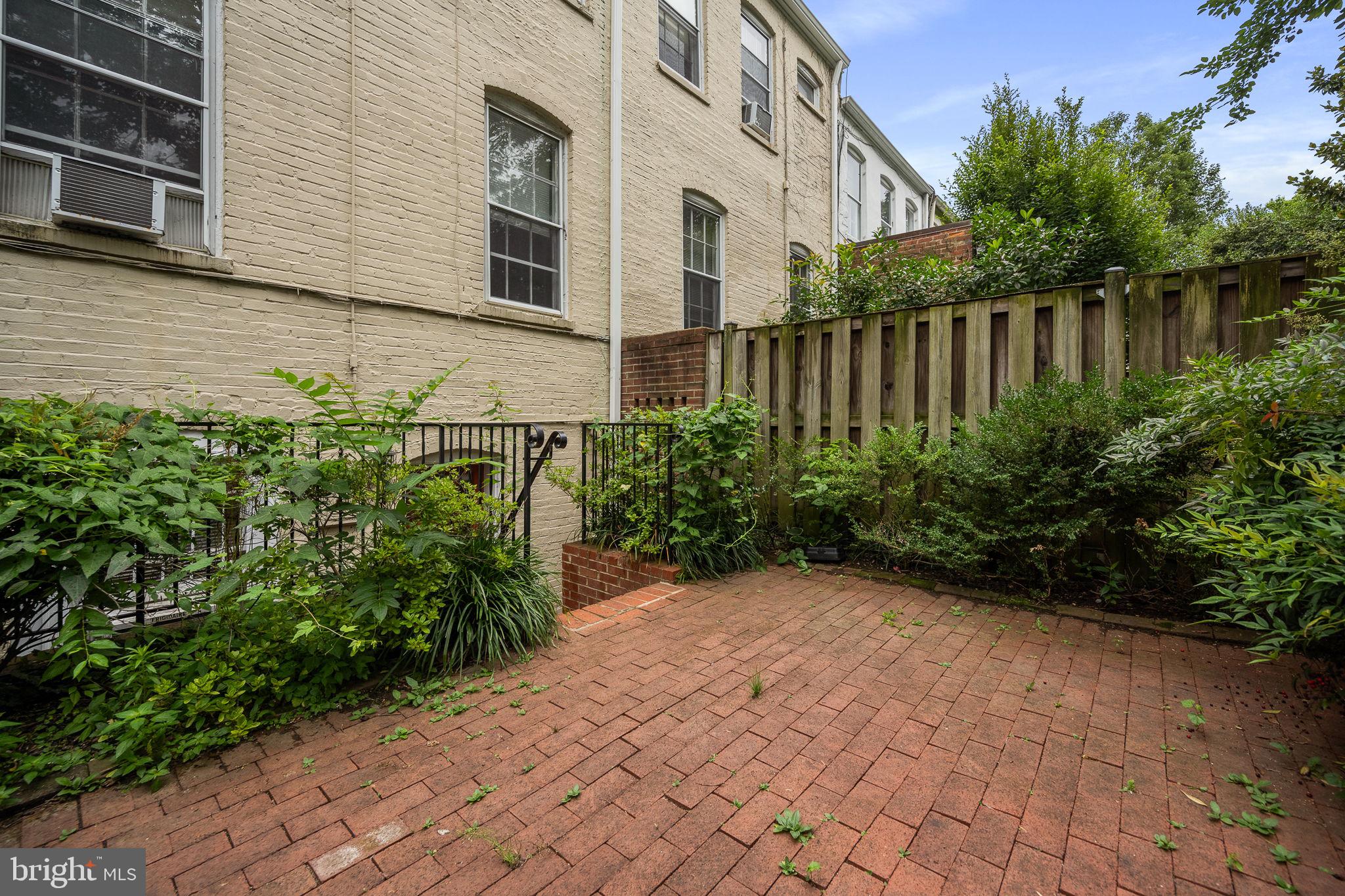 1530 34TH STREET NW