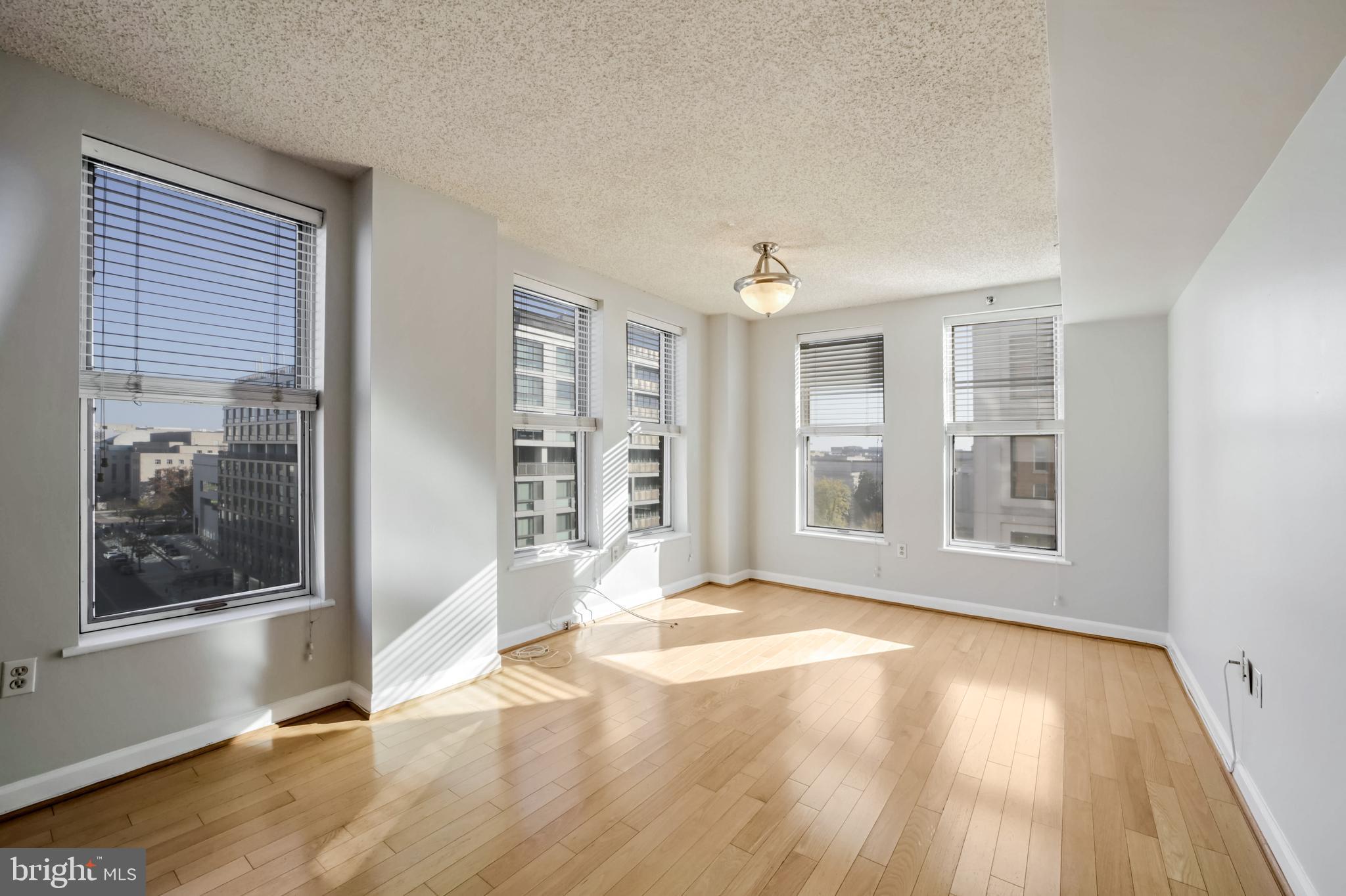 601 PENNSYLVANIA AVENUE NW 910