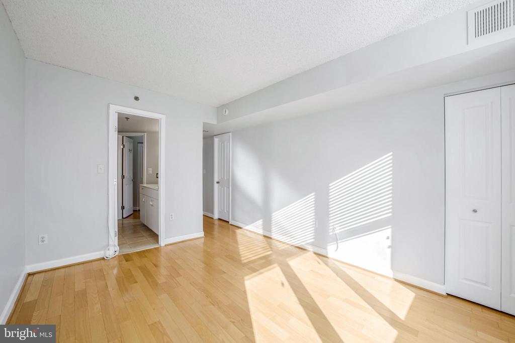 601 PENNSYLVANIA AVENUE NW 910
