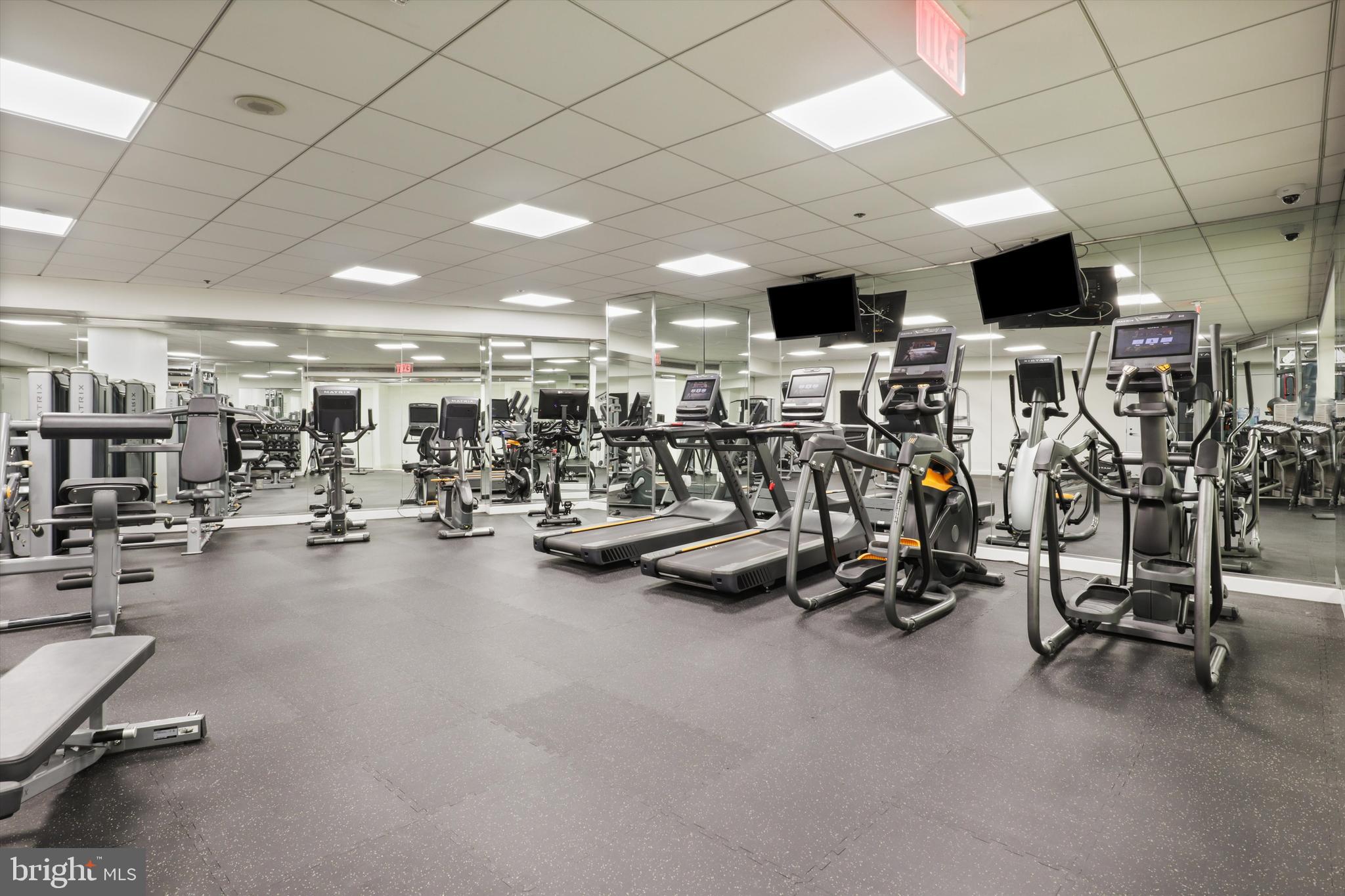 601 PENNSYLVANIA AVENUE NW 910