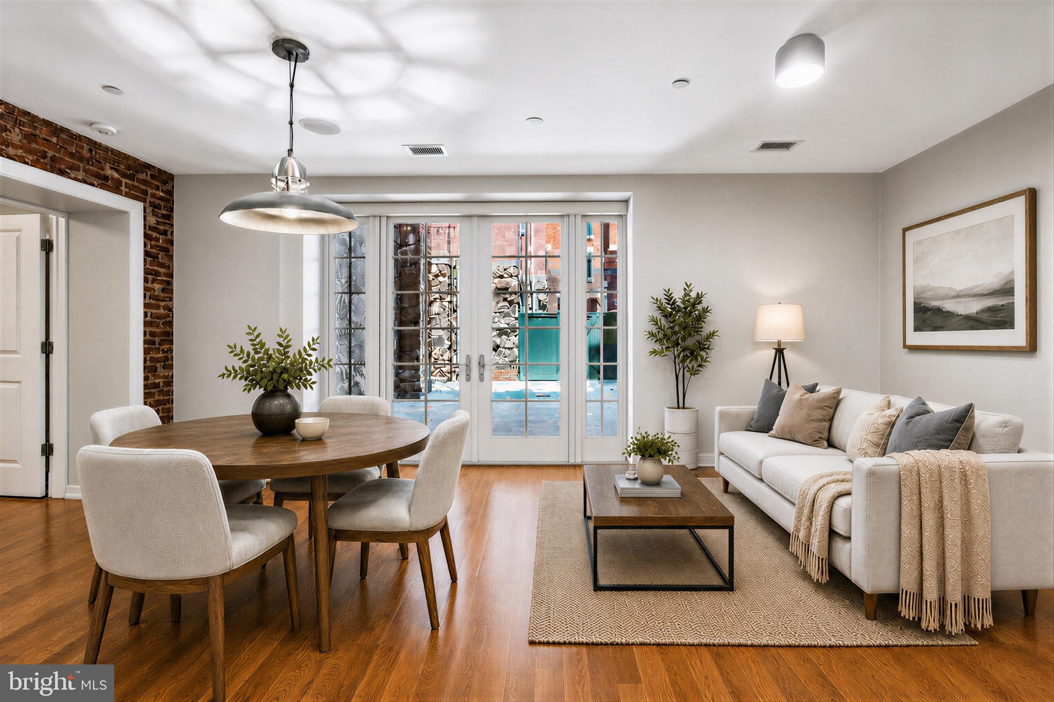215 I STREET NE 103