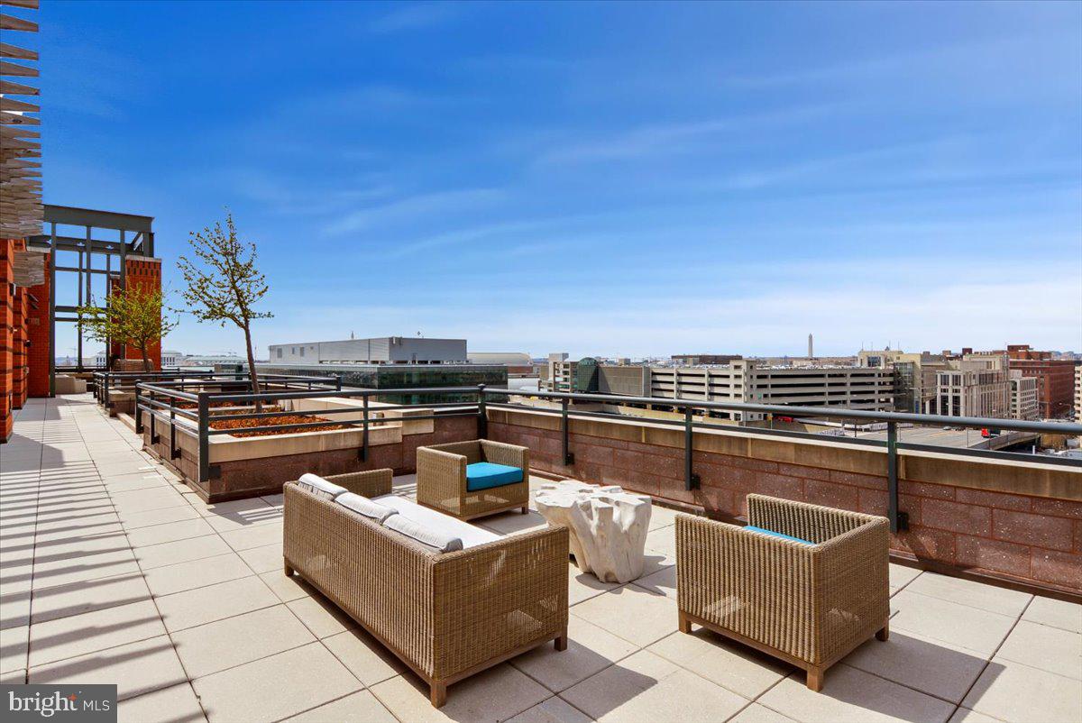 215 I STREET NE 103