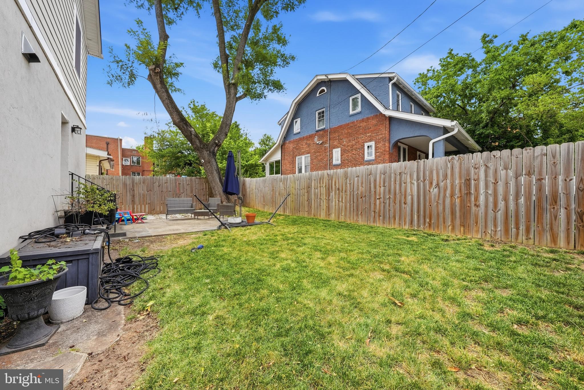 2700 4TH STREET NE