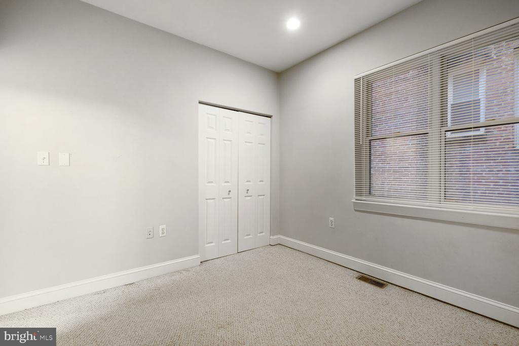 1417 CHAPIN STREET NW Unit: 203