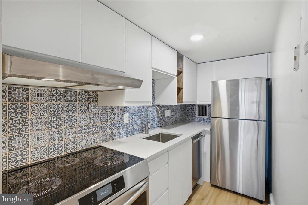1825 T STREET NW Unit: 401