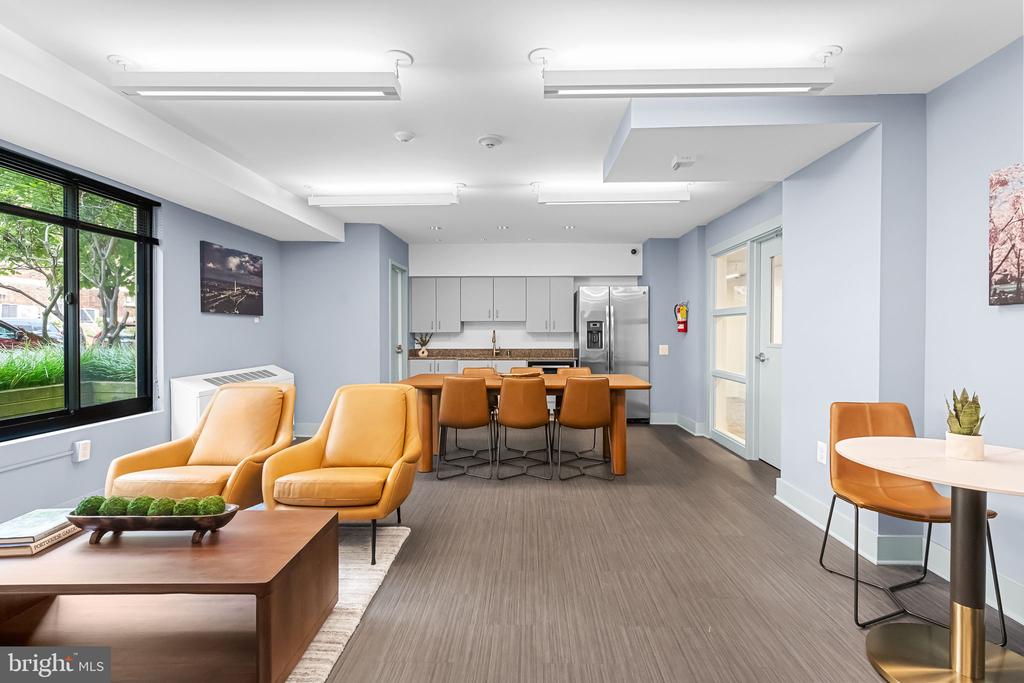 5410 CONNECTICUT AVENUE NW Unit: 609