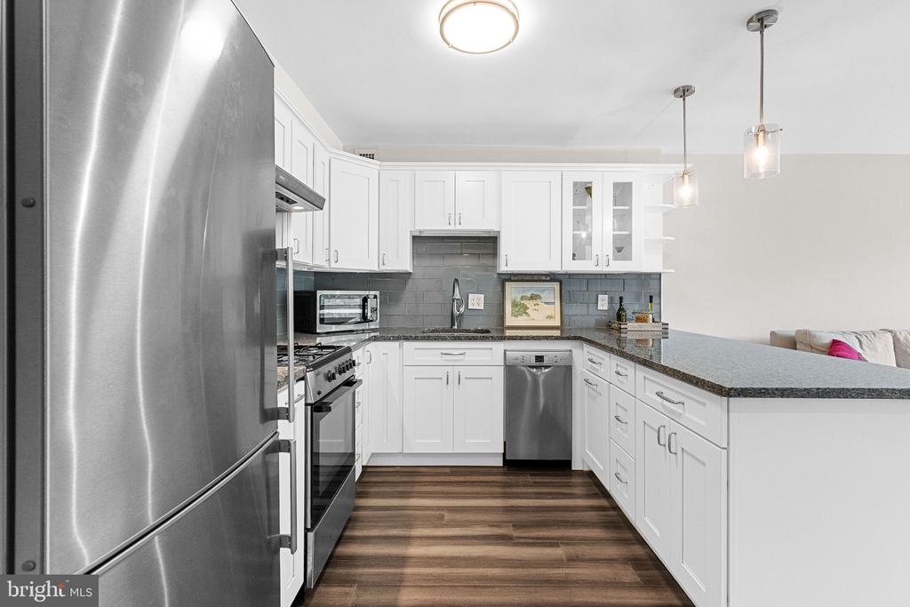 5410 CONNECTICUT AVENUE NW Unit: 609