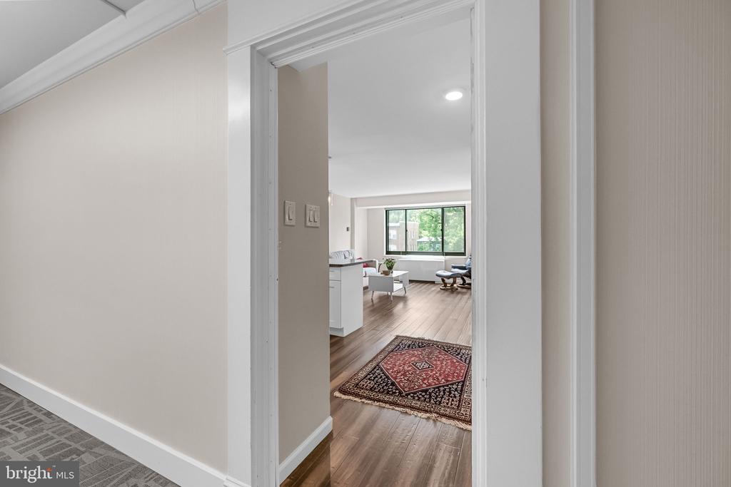 5410 CONNECTICUT AVENUE NW Unit: 609