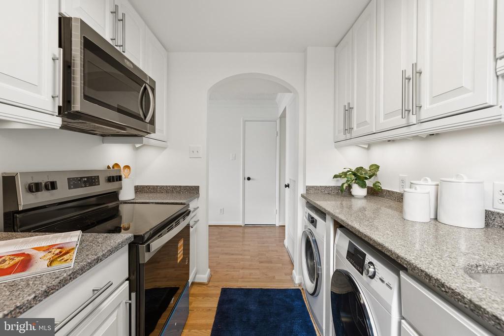 1140 23RD STREET NW Unit: 802