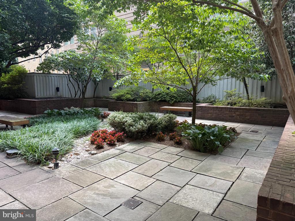 1140 23RD STREET NW Unit: 802