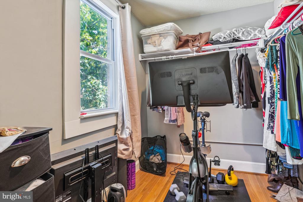 1125 MARYLAND AVENUE NE Unit: 16