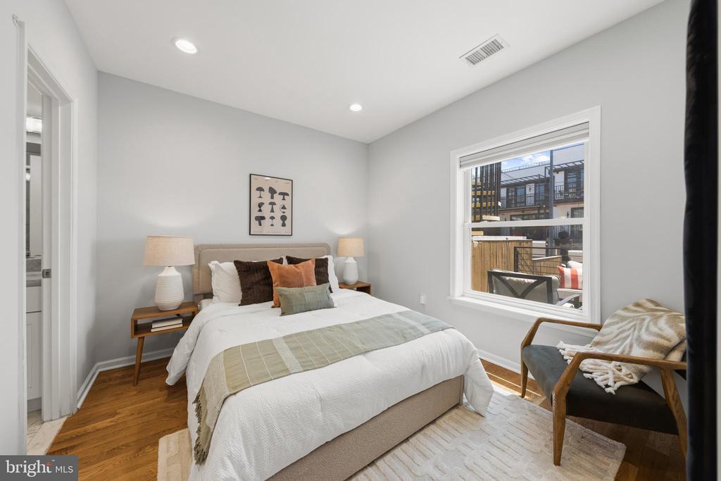 740 FAIRMONT STREET NW Unit: A