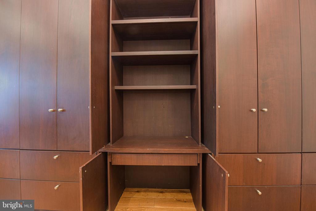 1700 KALORAMA ROAD NW Unit: 307