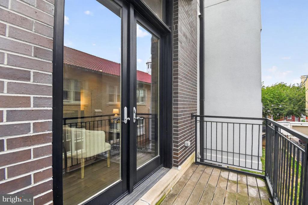 1767 LANIER PLACE NW Unit: 4