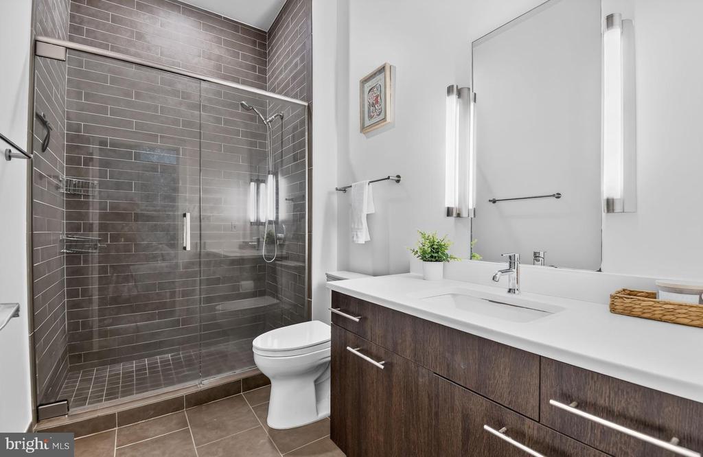 1767 LANIER PLACE NW Unit: 4