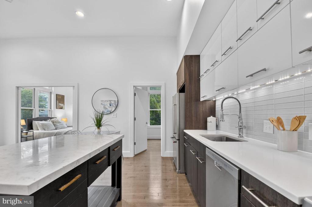 1767 LANIER PLACE NW Unit: 4