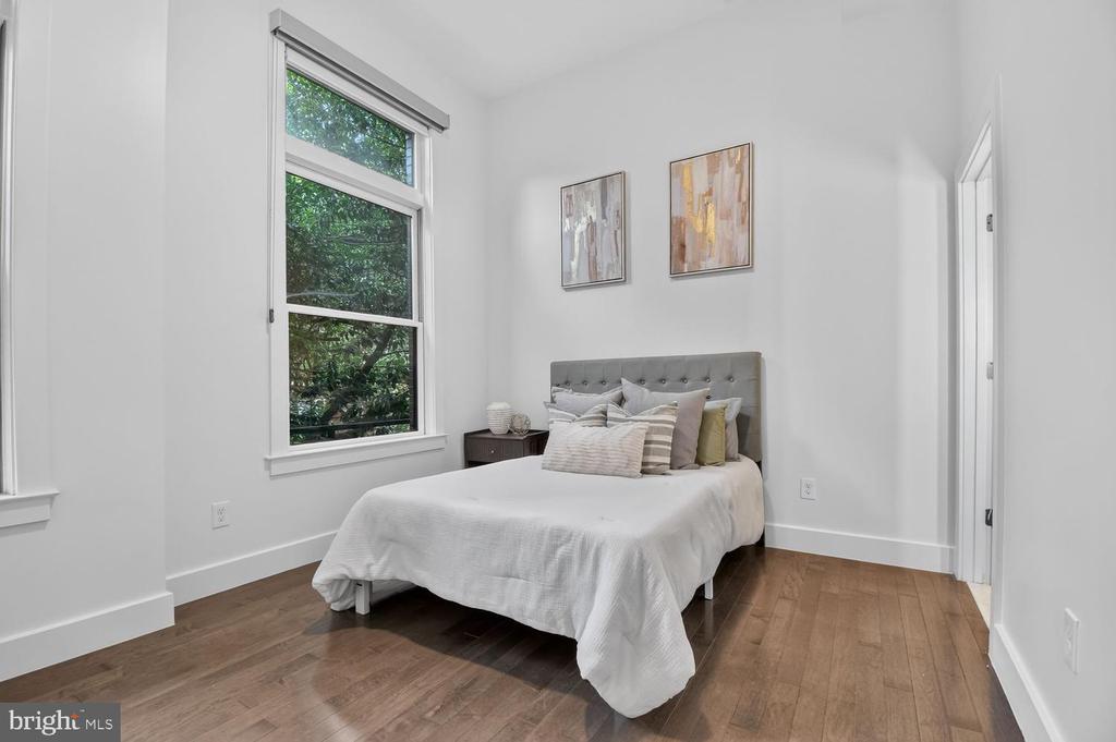 1767 LANIER PLACE NW Unit: 4