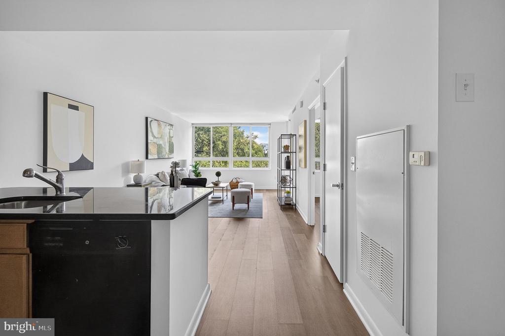 355 I STREET SW Unit: S-317