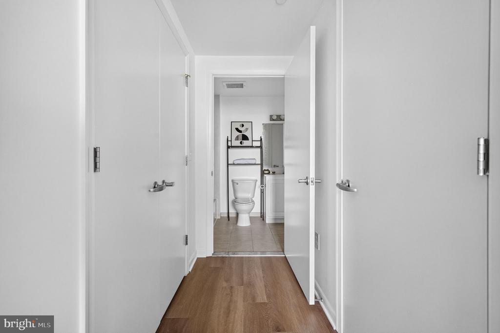 355 I STREET SW Unit: S-317