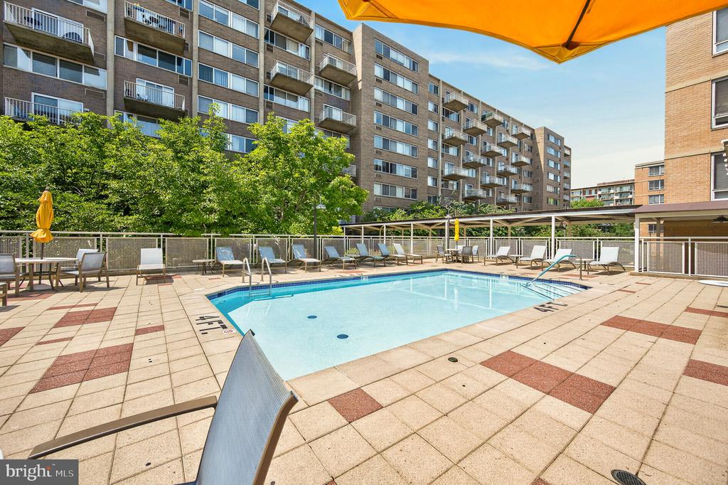 355 I STREET SW Unit: S-317