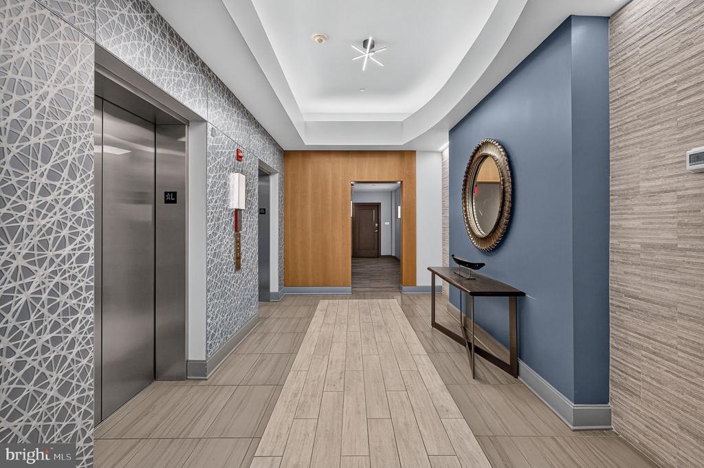 355 I STREET SW Unit: S-317