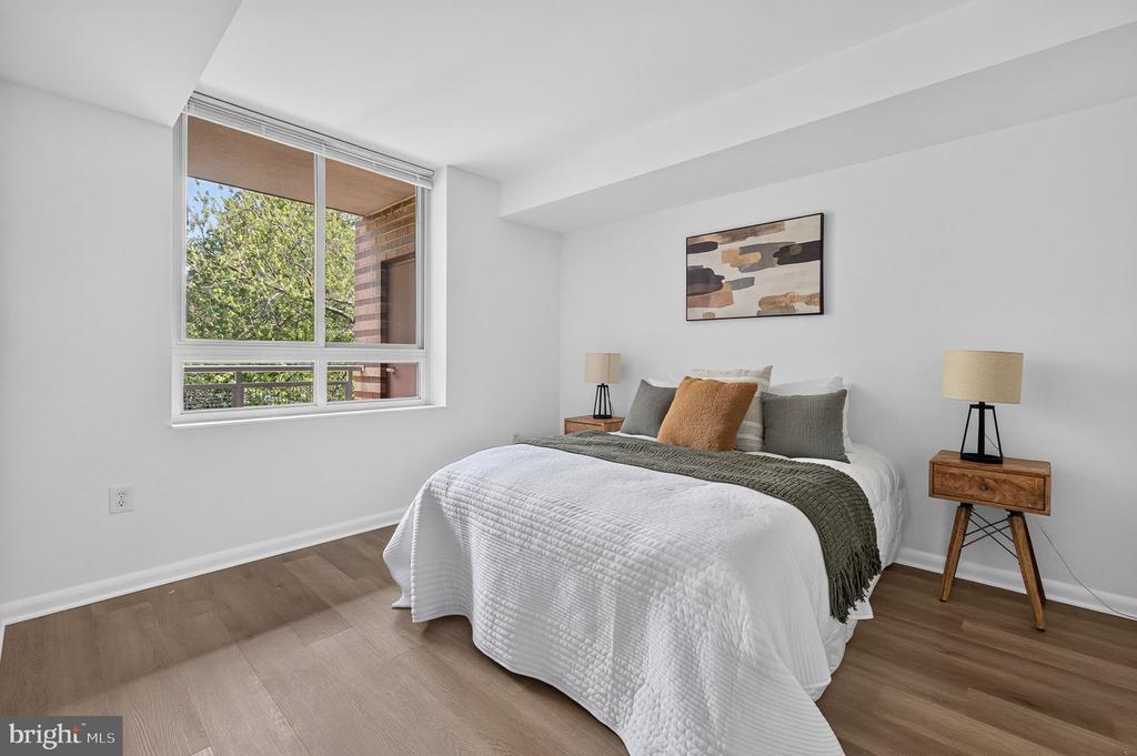 355 I STREET SW Unit: S-317