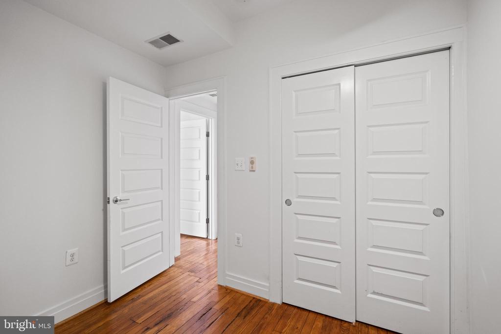 1801 WYOMING AVENUE NW Unit: 23
