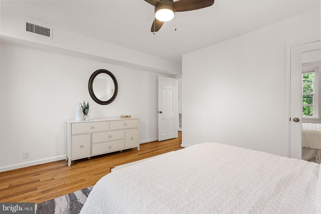 3860 RODMAN STREET NW Unit: C225