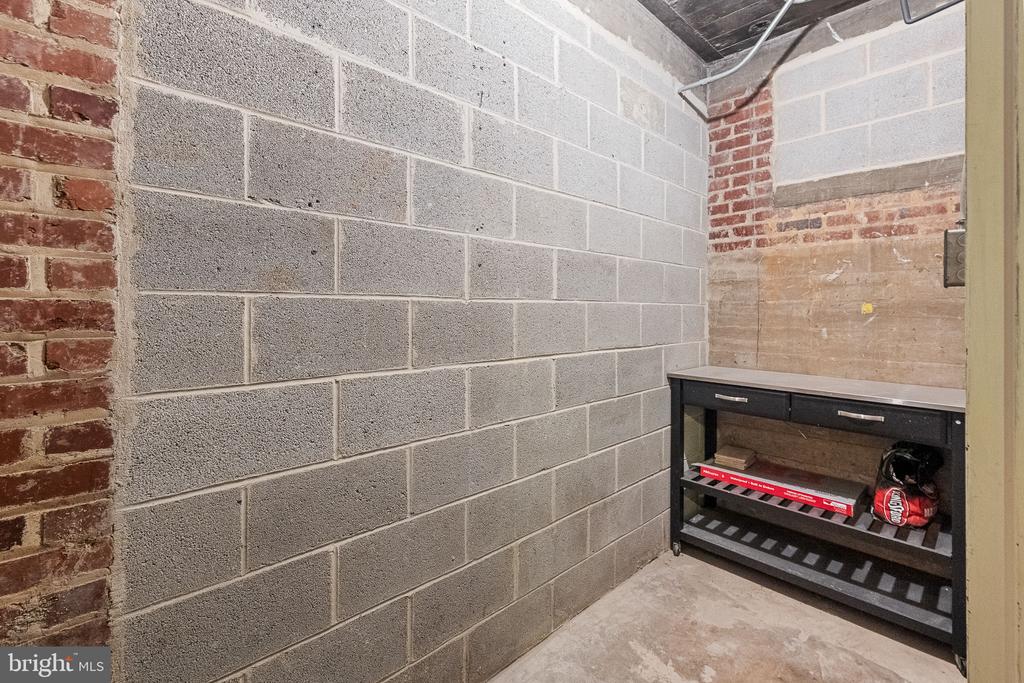 3860 RODMAN STREET NW Unit: C225
