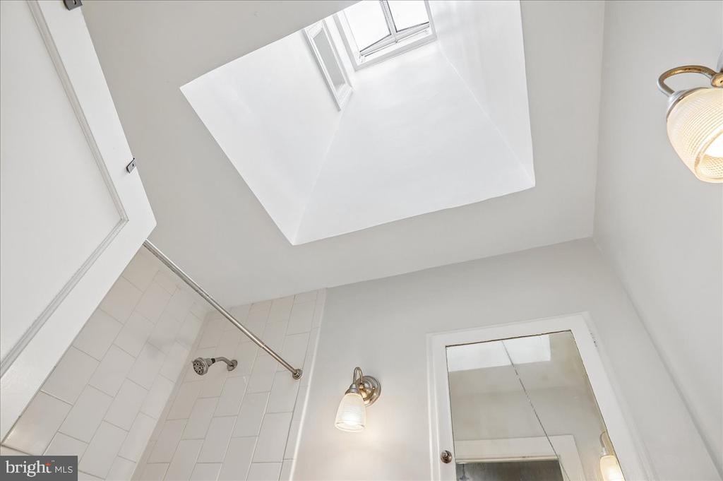 2007 KLINGLE ROAD NW