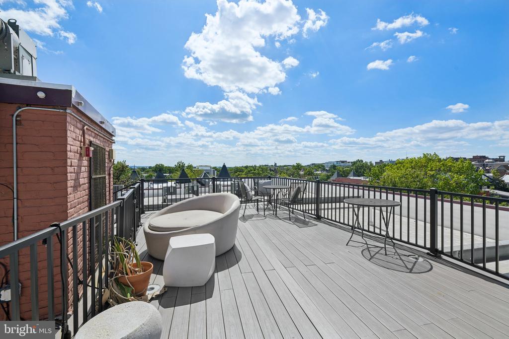 1020 MONROE STREET NW Unit: 409