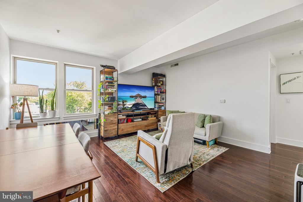 1020 MONROE STREET NW Unit: 409