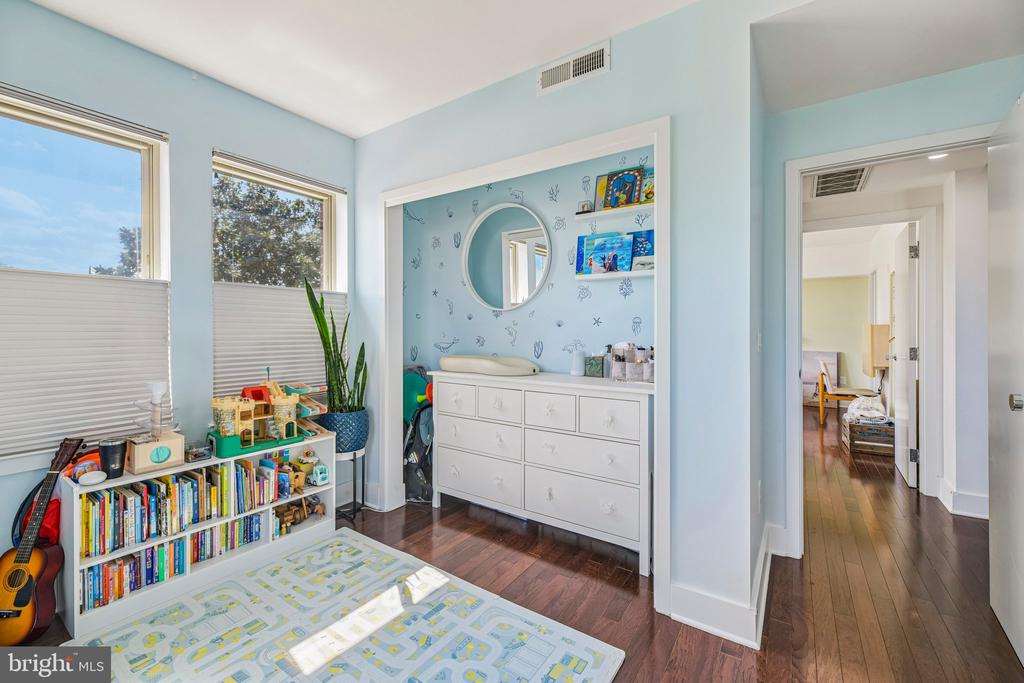 1020 MONROE STREET NW Unit: 409