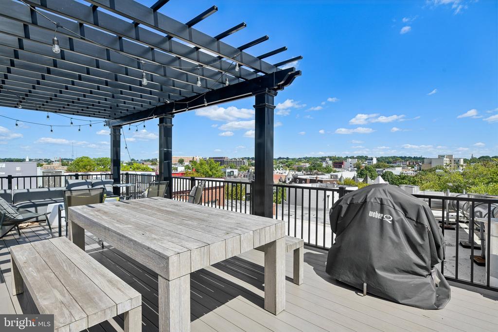 1020 MONROE STREET NW Unit: 409