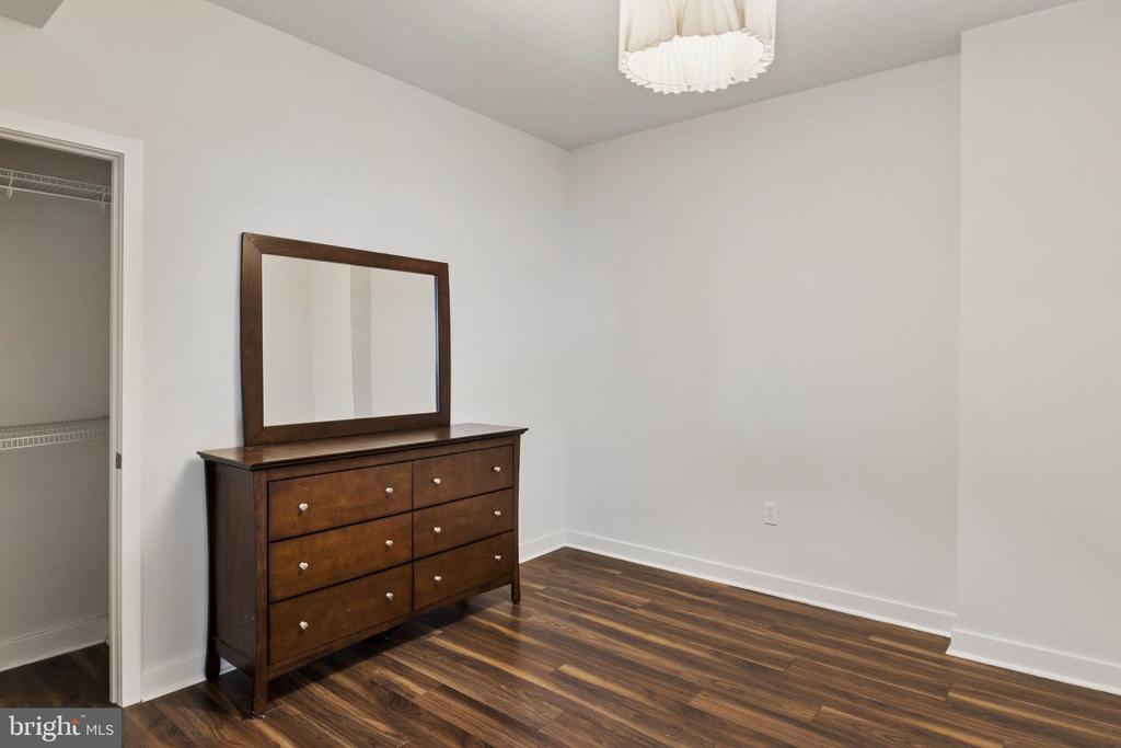 460 NEW YORK AVENUE NW Unit: 407