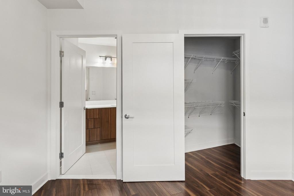 460 NEW YORK AVENUE NW Unit: 407