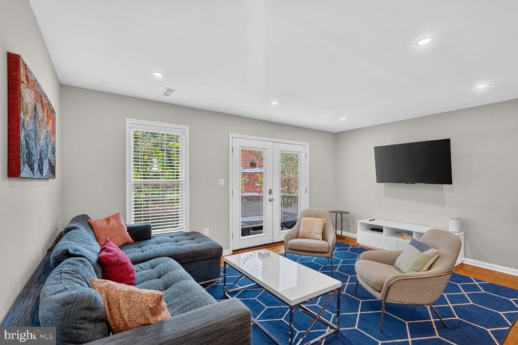 2614 SHERMAN AVENUE NW Unit: A