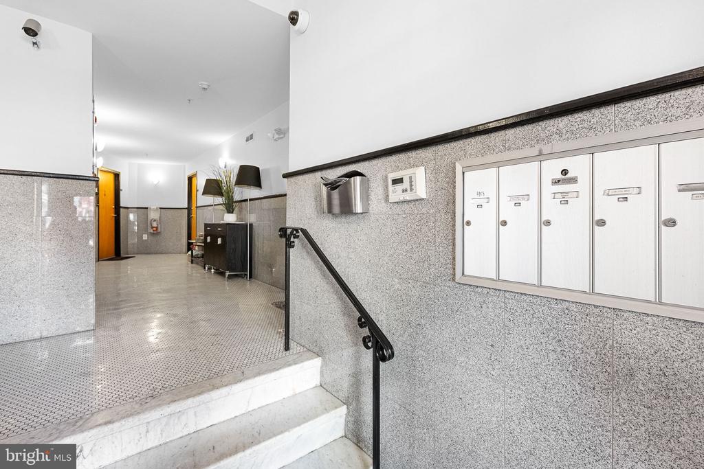 70 RHODE ISLAND AVENUE NW Unit: 304