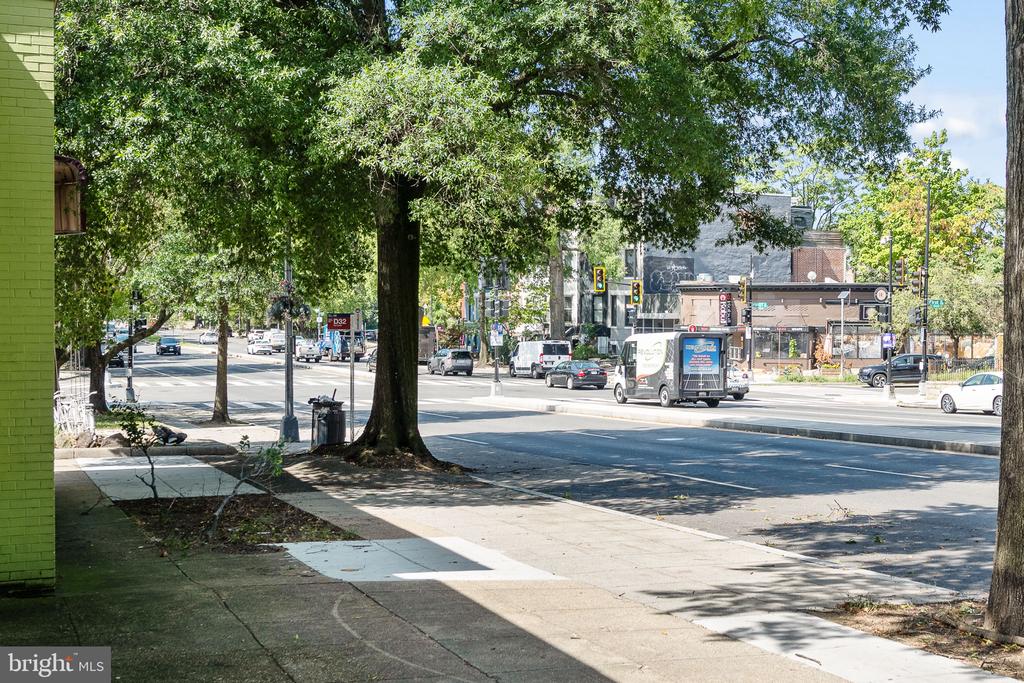70 RHODE ISLAND AVENUE NW Unit: 304
