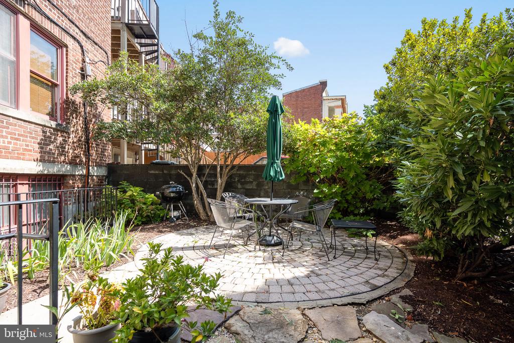 70 RHODE ISLAND AVENUE NW Unit: 304
