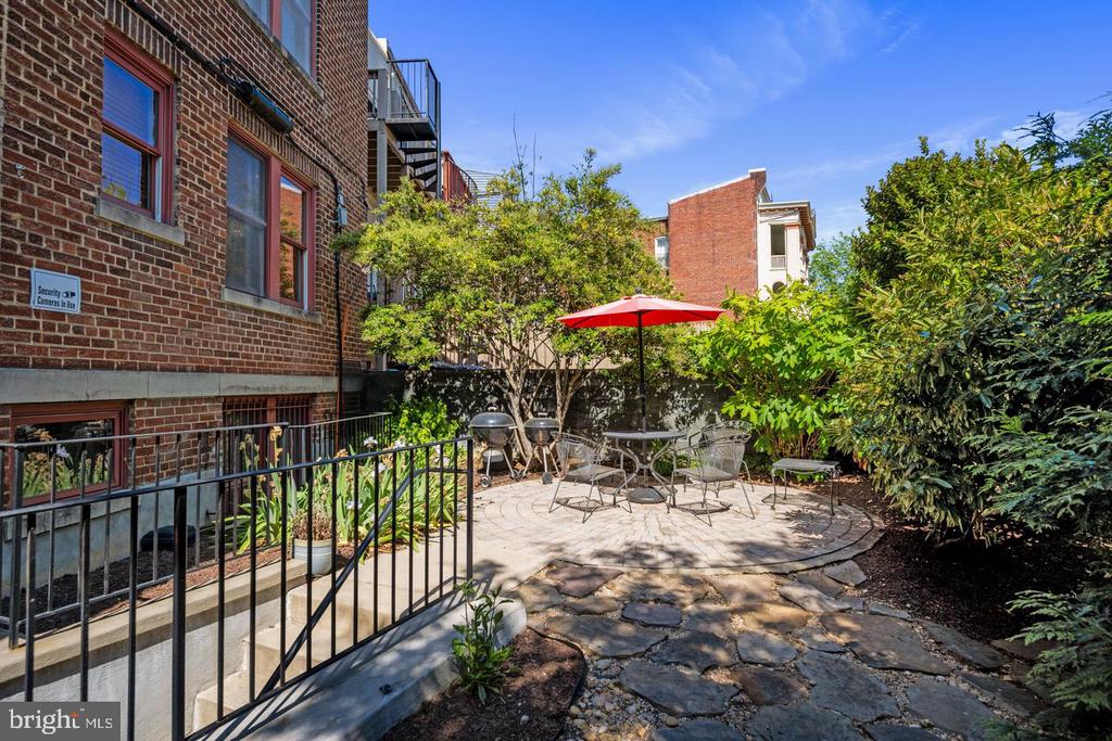 70 RHODE ISLAND AVENUE NW Unit: 304