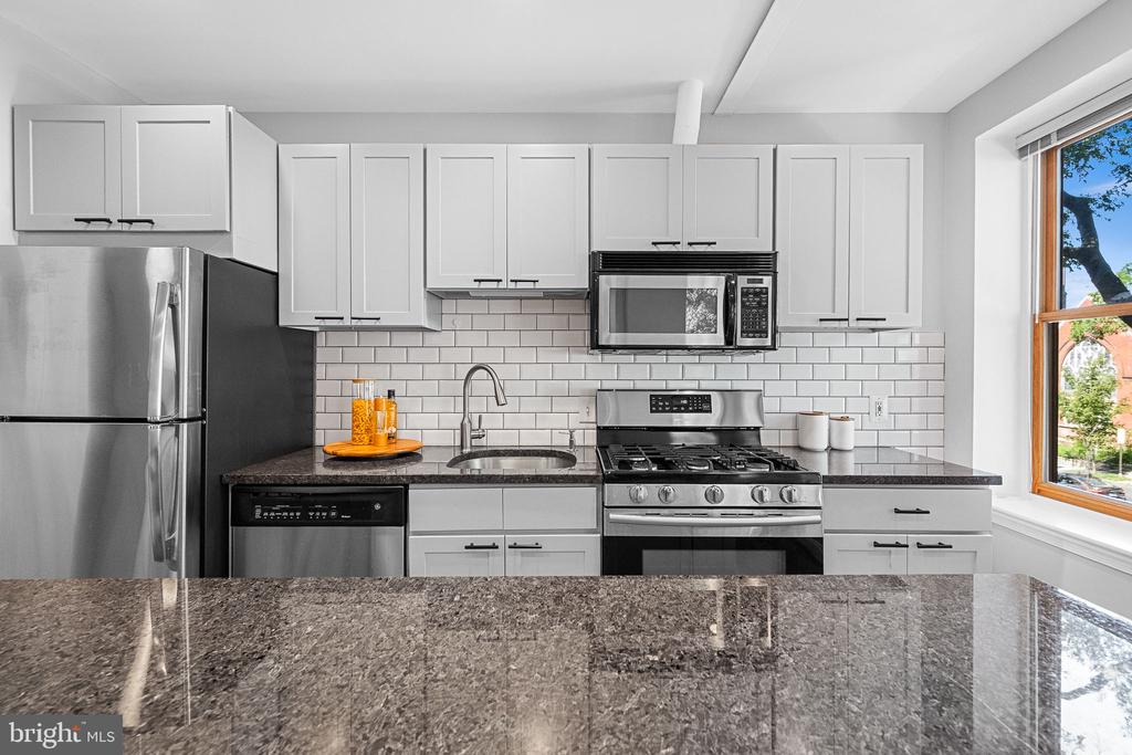 70 RHODE ISLAND AVENUE NW Unit: 304