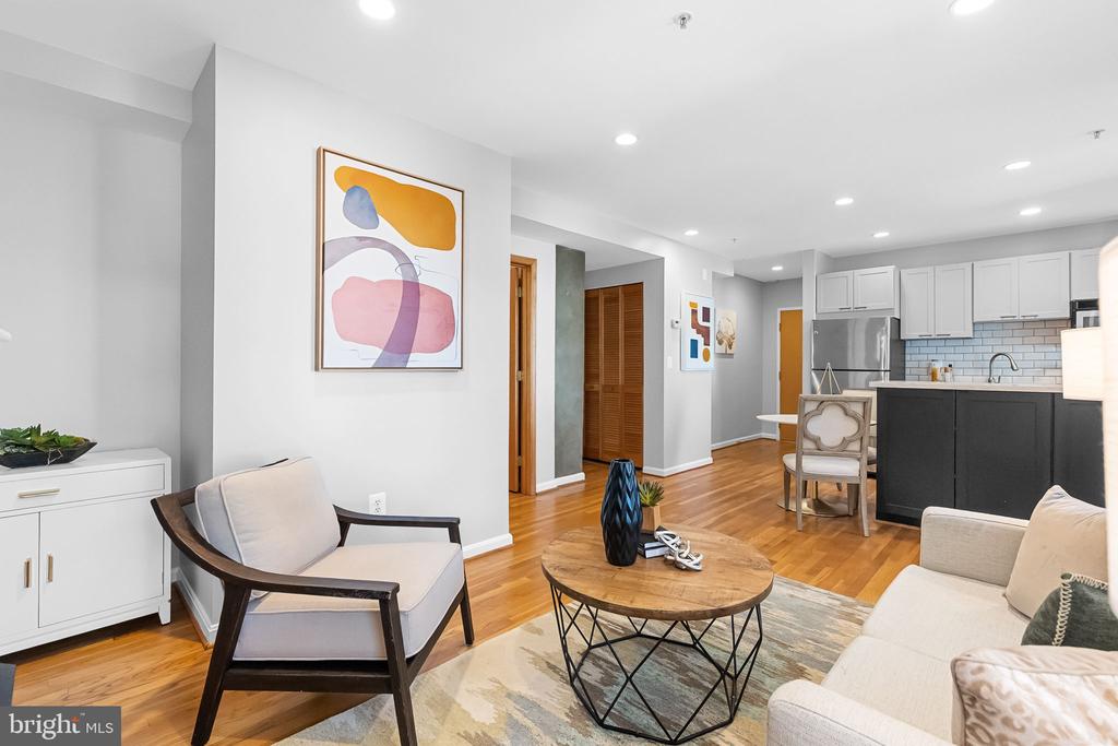 70 RHODE ISLAND AVENUE NW Unit: 304