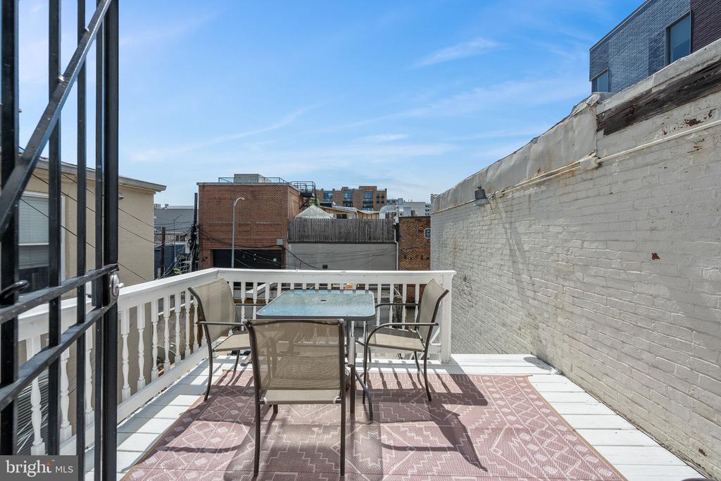 922 N STREET NW Unit: 2