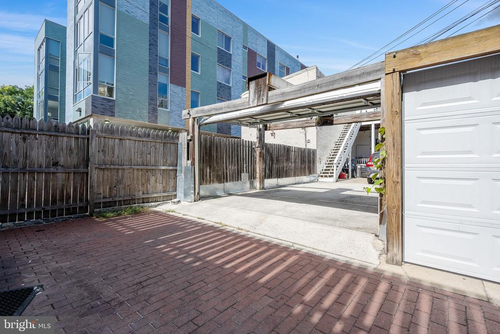 922 N STREET NW Unit: 2