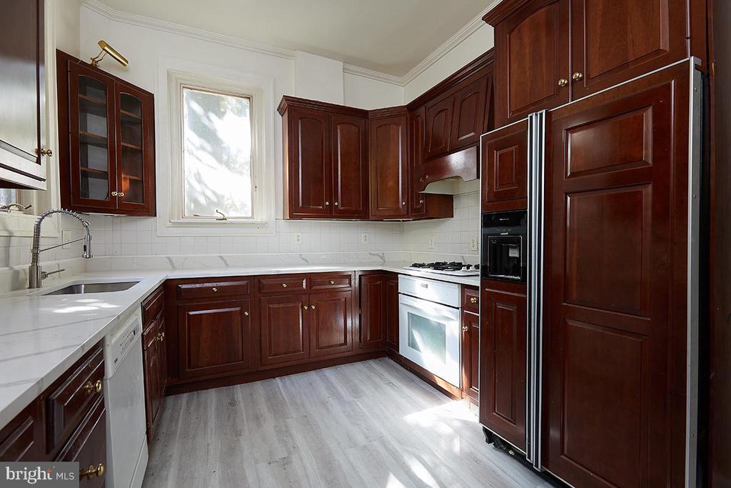 444 NEW JERSEY AVENUE SE Unit: A
