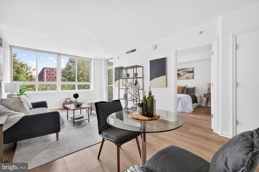 355 I STREET SW Unit: 317